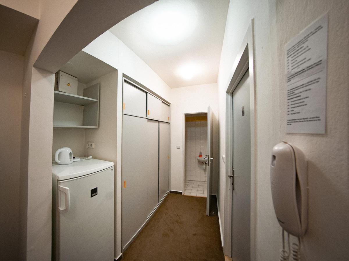 Univerzita Palackeho V Olomouci Vandrarhem Exteriör bild